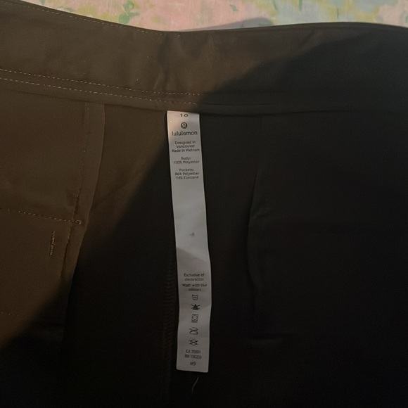 Lululemon | City Trek Trouser Military Olive Green Commute Travel Office Size 10 - Picture 14 of 16